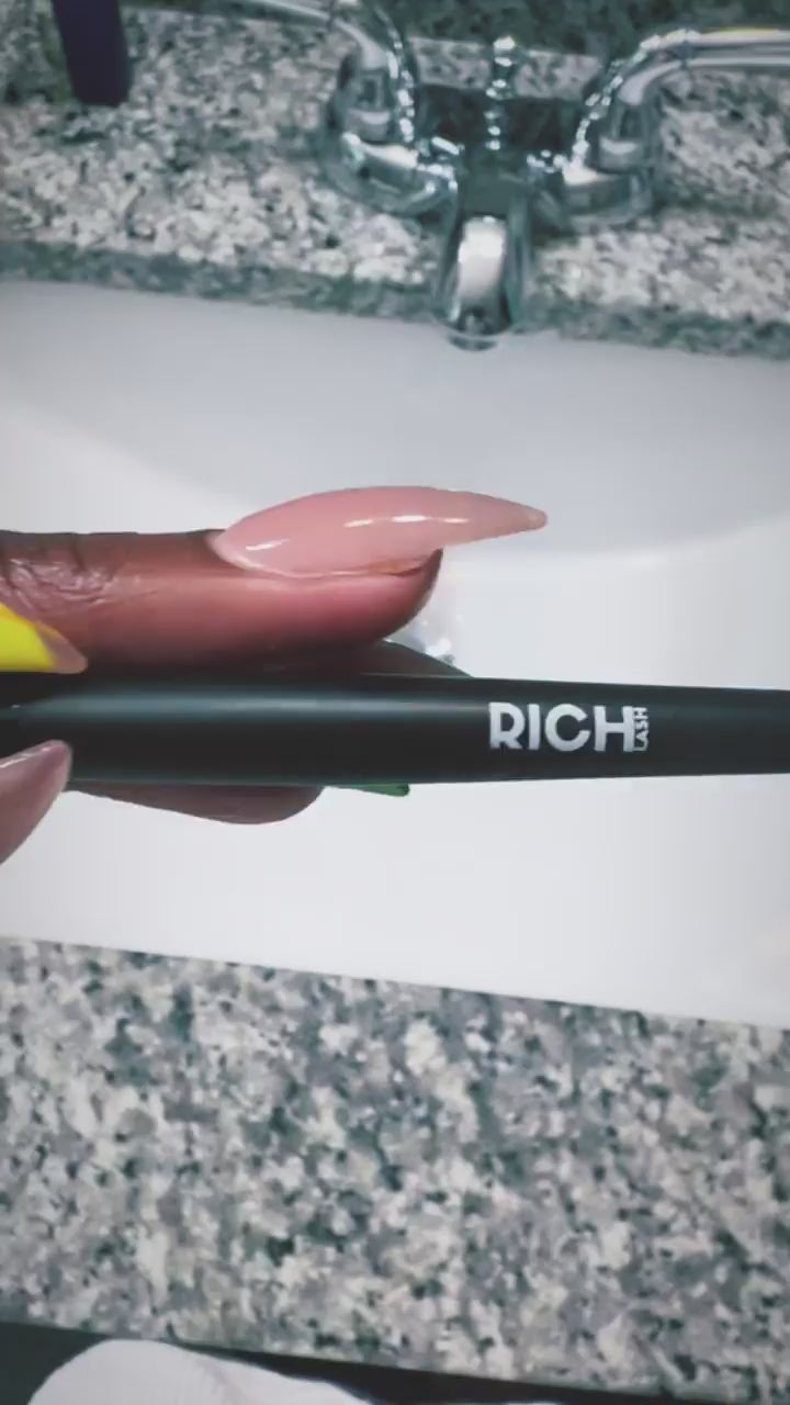 Lash Longer Aftercare Collection